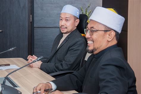 Pejabat mufti negeri pejabat perhubungan negeri sabah pejabat setiausaha kerajaan negeri Pejabat Mufti Wilayah Persekutuan - KUNJUNG HORMAT KE ...