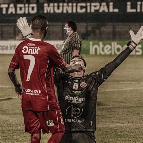 Estadio municipal de ytacoatiara (piripiri, piaui). 4 de Julho desbanca Cuiabá e conquista vaga inédita na ...