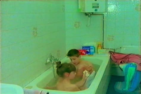 Sexuele voorlichting film 1993 belgian : Sexuele Voorlichting 1992 Full : Sexuele Voorlichting 1992 ...