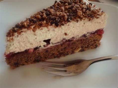 Weitere ideen zu kuchen, kuchen und torten rezepte, cappuccino kuchen. Cappucino-Preiselbeer-Torte | Rezept | Kuchen und torten ...