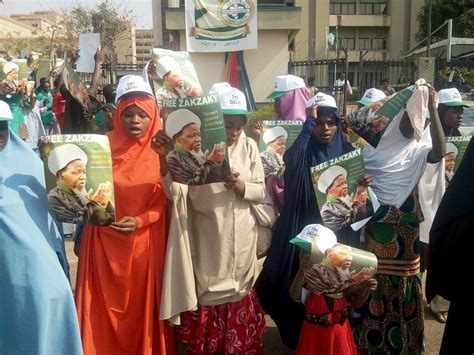 Free sheikh zakzaky protest by females in bauchi state, nigeria подробнее. Free Zakzaky Hausa : Ibrahim Zakzaky Wikipedia - clarkson ...