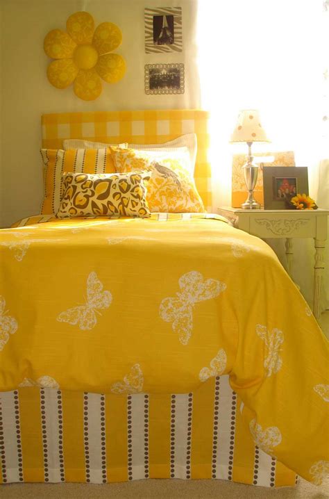 See more ideas about yellow bedroom, bedroom, bedroom inspirations. 30 Beautiful Yellow Bedroom Design Ideas - Decoration Love