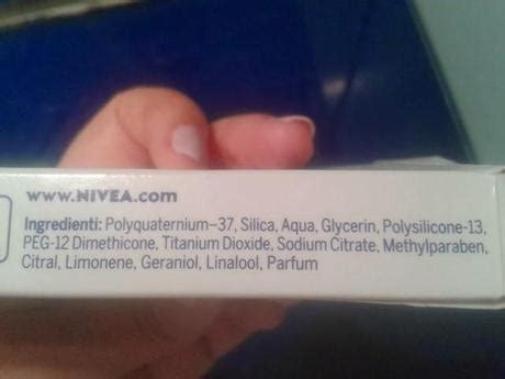 Li uso sempre, soprattutto sul naso! Recensione cerotti punti neri zona T Nivea Clear-Up ...