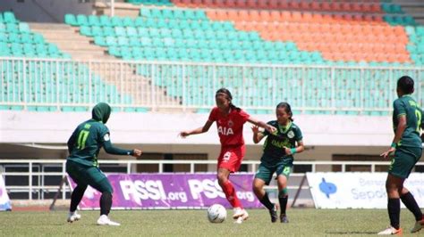 Jelang laga persija vs persib, psywar mulai diutarakan oleh kedua pelatih baik dari persija jakarta dan persib bandung. BERLANGSUNG! Live Streaming Mola TV Persija vs Persib Liga 1 Putri 2019 TV Online www.mola.tv ...