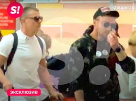 В сми появилась информация о фактах из личной жизни певца алекса малиновского, которому приписывают роман с коллегой сергеем лазаревым. Лазарев и Малиновский, любовник Сергея Лазарева, Лазарев ...