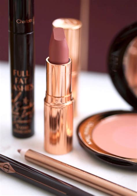 When you think of fasting, you might typically think of fas. Charlotte Tilbury Pillow Talk Lip Cheat and Lipstick Is Smoother Than a Silk Pillowcase - Makeup ...