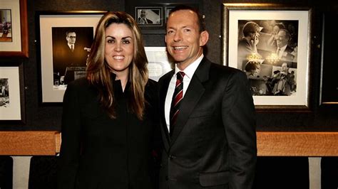 Peta credlin is a political analyst and host of 'credlin' on sky news at 6pm aest on foxtel and win'. Peta Credlin