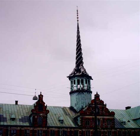 Situated right next to christiansborg palace, the old stock exchange børsen dates back to 1640 and was commissioned by christian iv as part of his massive. Danish Stock Exchange, Børsen København, Denmark - e-architect