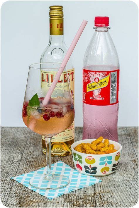 Wenn dem nicht so wäre, wären sie wohl kaum auf dieser seite gelandet. Feierabend-Cocktail: Lillet Wild Berry in 2020 | Lillet ...