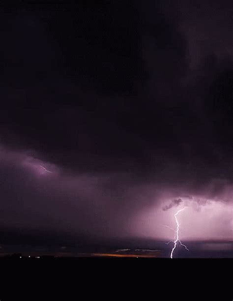 See more ideas about lightning, lightning storm, lightning gif. spencer reid on Tumblr