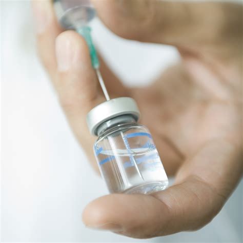 Child receiving an oral polio vaccine. Vaccination mod livmoderhalskræft