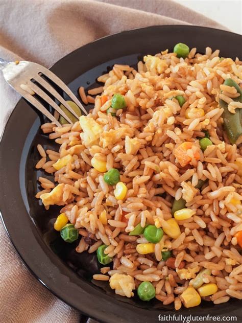 Thus was born this tasty rice dish. Indian Chicken Fried Rice - Restaurant Style : Cook like ...