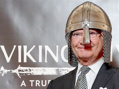 Carl xvi gustaf (full name: Kungen invigde nya vikingamuseet - Nättidningen Svensk ...