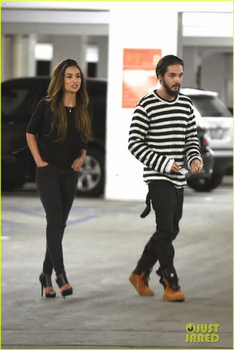 Your favorite young male celebs were out last night with ria smiling and laughing like happy german boys can only do. justjared.com >> Tom Kaulitz: Noite de encontro no cinema ...