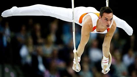 Bart deurloo (ridderkerk, países bajos, 23 de febrero de 1991) es un gimnasta artístico neerlandés, ganador de la medalla de bronce en el mundial de montreal 2017. Bijrol voor turners in Stuttgart | De Volkskrant