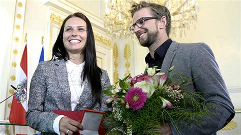 Ein bekanntes zitat von anna veith: Anna Veith erhält Großes Ehrenzeichen der Republik - oe3 ...