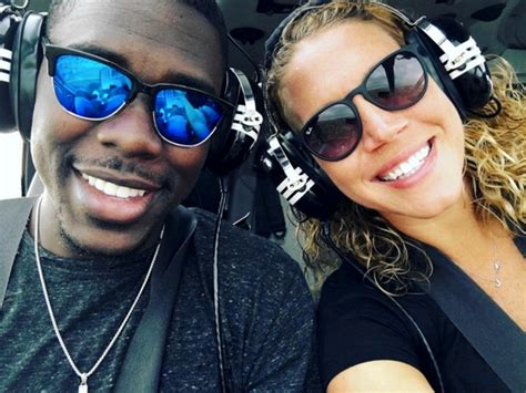 Holiday is the wife of new orleans pelicans guard jrue holiday , who will miss the start of the nba season to be with lauren and their daughter, who was born last month. Jrue Holiday's wife Lauren Holiday - PlayerWives.com