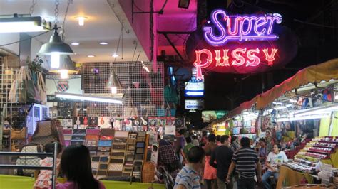 This guide to bangkok's red light district is simple to use. Patpong Opinion - including the ping pong scam! - Bangkok112