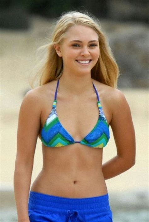 She began as a child actress on television, making her leading debut as the titular role in samantha: Pin on Anna sophia robb