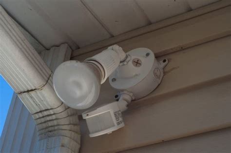 If you think you have solutions for this, i expect it to work. Turn Your Outdoor Lights Into Motion Detector Lights ...