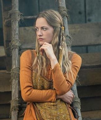 Příběh sleduje dění legendárního ragnara lothbroka a jeho rodiny, který bojuje s. Ingrid | Wikingowie Wiki | Fandom