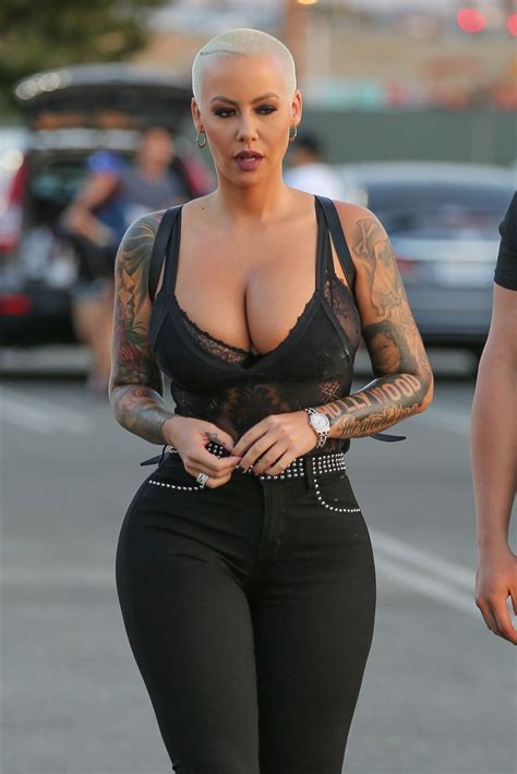 Amber rose has aired the dirty laundry between herself and her boyfriend of nearly three years, alexander ae edwards, claiming the def jam a&r man has cheated on her with at least 12 women. AMBER ROSE Out and About in Los Angeles 06/10/2017 ...