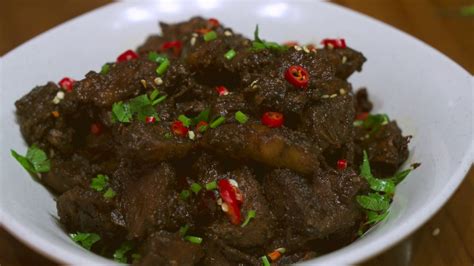 Sampai agak tenggelam separuh daging tu. Resepi Daging Masak Kicap Pedas - Surasmi P