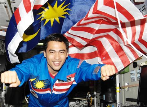 Sheikh muszaphar shukor, menyambut ulang tahun perkahwinan kesembilan bersama isterinya dr. Angkasawan Negara Kongsi Pengalaman Di Angkasa Lepas