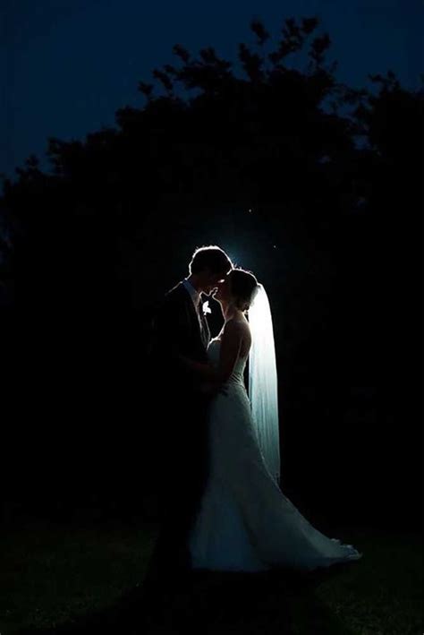For light painting, led light sticks are the way to go. 20 Romantic Night Wedding Photo Ideas You Never Wonna Miss!