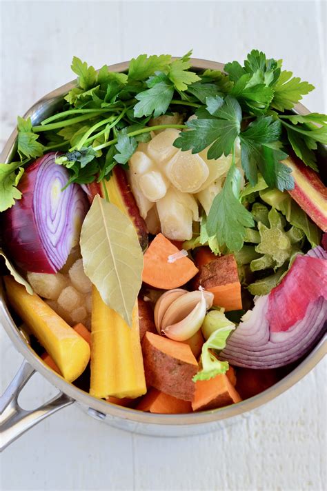 It's made with an assortment of vegetables, including the skins. Magic Mineral Vegetable Broth (Food scraps recipe with ...