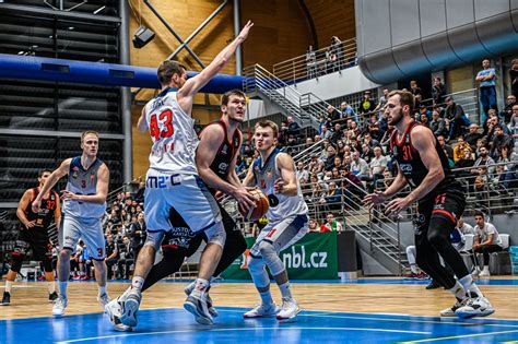 Milan gulaš 77 10 zápasů v řadě s gólem nový rekord elh. PETERKA Martin - Muži A | ERA Basketball Nymburk