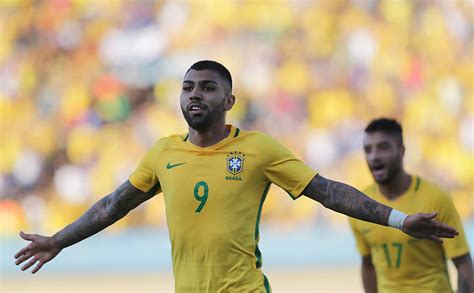 Jun 24, 2021 · após seguidas desistências, o tenista thiago monteiro garantiu sua vaga na olimpíada e se tornou o 273º brasileiro classificado para competir em tóquio. Com Neymar apagado, Brasil vence Japão em único amistoso ...