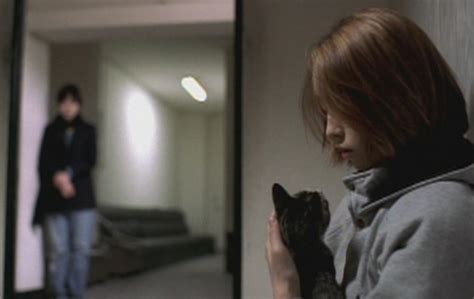 She wants to let everything go, and drift away from the mainstream. Goyangileul butaghae (2001) - Cinema Cats