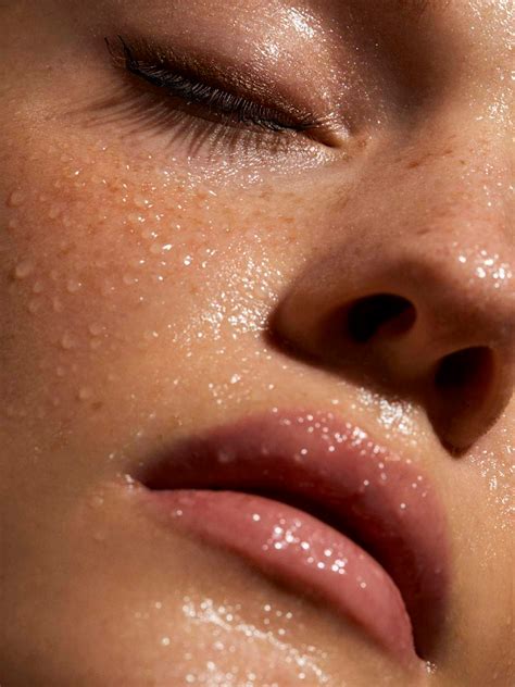 June 20, 2019june 21, 2019 by julia didonato, bsn. Clear Skin: Top 5 Foods to Achieve a Glowing Complexion in ...