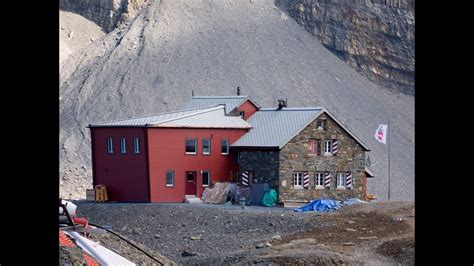 Between huge muttenstock to the north and piz d´artgas to as muttenbergen is located so conveniently 250 m above the well known route from muttseehütte to. Föhnsturm Muttseehütte - YouTube