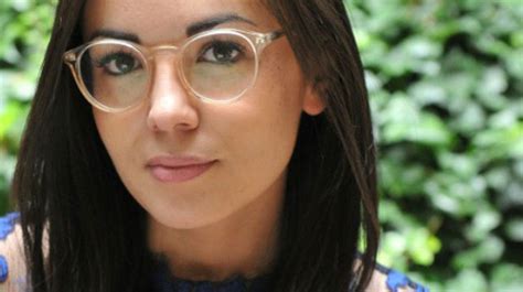 When and where agathe auproux was born? Agathe Auproux : Sexy en robe moulante, elle dévoile un ...