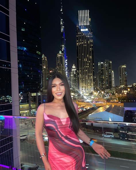 ROYALTY WILDEST DREAM FUNCTIONAL SANDRA, Filipino Transsexual escort in