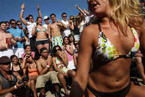 Find everything from funny gifs, reaction gifs, unique gifs and more. America's Best Party Islands: South Padre Island, Put-in ...