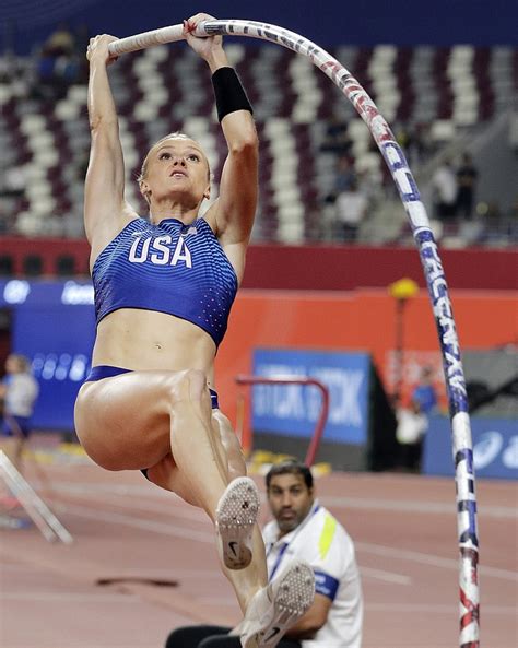 Kathryn nageotte is an american athlete, specializing in pole vaulting. Women's pole vaulters take turn in Garden Clash | The ...