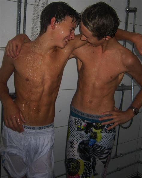 Pictures, videos and stories of boys and men in public. vk all Albums and Wall photos: ))) - 858 to 862