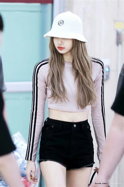 We did not find results for: 180704 · BLACKPINK Lisa | Moda de ropa, Ropa de moda, Ropa ...