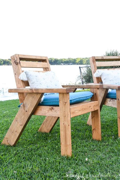 Here, you can find stylish outdoor lounge chairs that cost less than you thought possible. Outdoor Lounge Chair Woodworking Plans - Houseful of Handmade