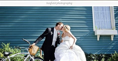 Any other store in the national wedding network. leg extended back with dress hiked up during kiss | Wedding Pics | Pinterest | Hiking, Kiss and Legs