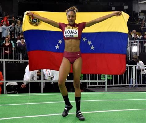 Yulimar andrea rojas rodríguez is a venezuelan athlete. Yulimar Rojas gana primer oro para Venezuela en Mundial de ...