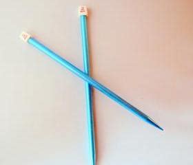 Looking for best knitting needle to use? Singer Knitting Needles Size 13 US 9mm Metal on Luulla