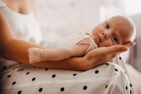 Hier findest du den markt von getesteten geburt zu hause alleine video sowie jene bedeutenden infos welche du benötigst. So heißt ihr euer Baby nach der Geburt zu Hause willkommen