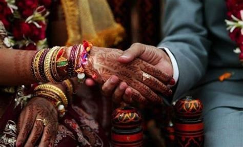 Disampaikan di lokakarya perkawinan anak , moralitas seksual, dan politik desentralisasi di indonesia jakarta, 9 juni 2015. Kajian Statistik Menunjukkan Jumlah Perkahwinan Dan ...