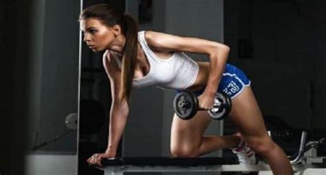 Premature ovarian insufficiency (poi)/ failure (premature menopause) is loss of ovarian function before age 40 years. Intense physical activity doesn't cause early menopause ...