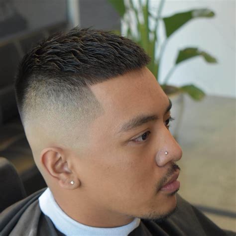 Hair stylists use it to give different fading levels. Bald Fade To A 1 - 35 Skin Fade Haircut Bald Fade Haircut ...