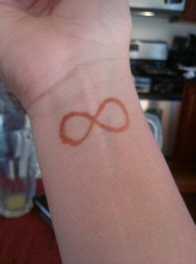 See more ideas about henna, tattoos, henna tattoo. Very simple henna tattoo(infinity sign) Done at six flags ...